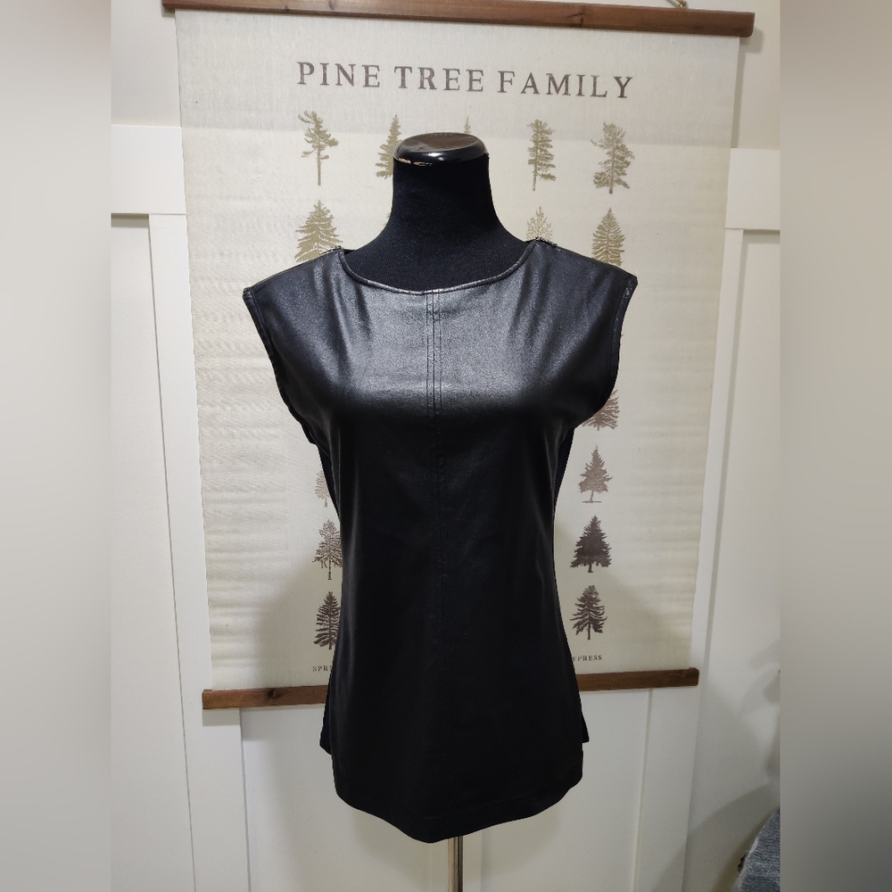 BCBGMAXAZRIA Faux Leather Sleeveless Top with Shoulder Zippers Women’s Small